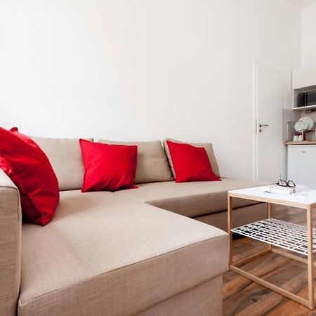 Loft Style Apartment In Hipster Area Budapest Exterior foto
